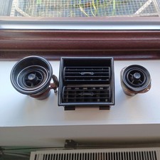 Triumph Stag ** Dashboard Air vent x 3 ** Centre + 2 x end, used original parts
