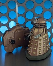 Doctor Who Gold Talking Dalek Infra Red Battle Version Radio Control 5" Figure