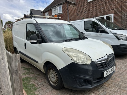 Vauxhall combo van cdti - vauxhall,