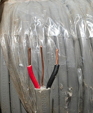 2.5mm Twin and Earth Mains Cable - (Red and Black Old Colours) 6242Y - per Metre