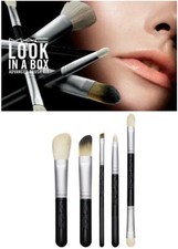 MAC Look In A Box: ADVANCED BRUSH KIT 168SE 193SE 208SE 219SE 217SE/239SE