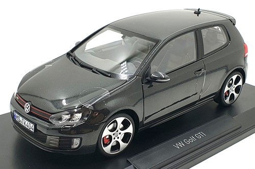 Norev scale diecast - 1/18,