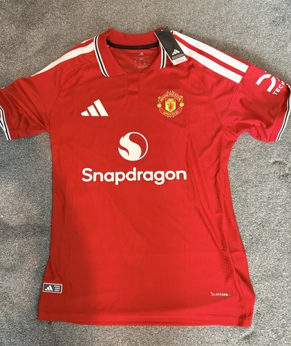 Manchester united home - 26/27,