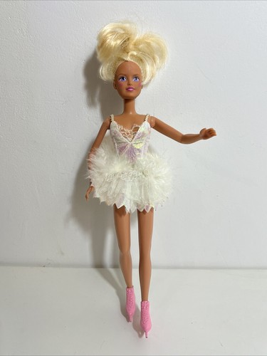 Sindy doll ice skating - sindy,