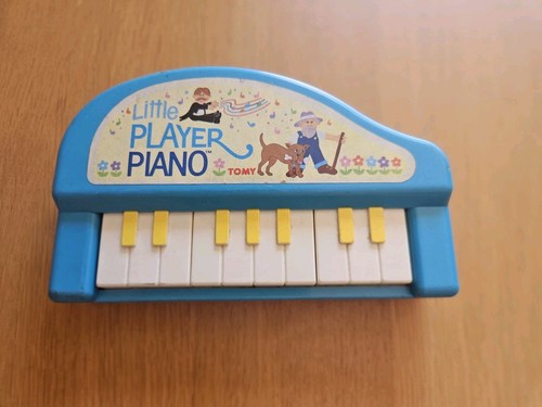 Vintage tomy little player - vintage,