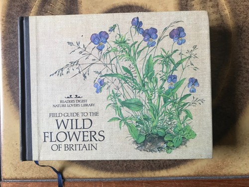 Field guide the trees - trees, and