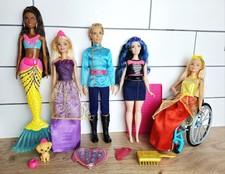 BARBIE dolls bundle 42