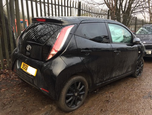 Toyota aygo petrol - petrol, 2018