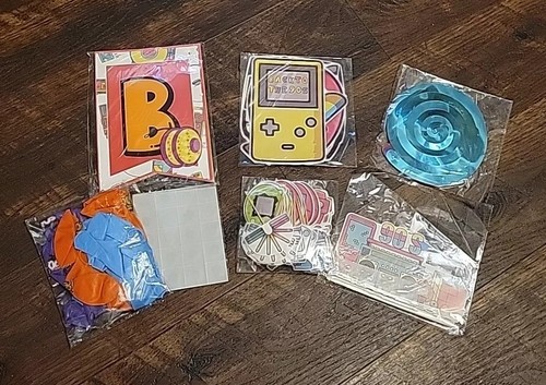 90s party decorations 52pcs - party,