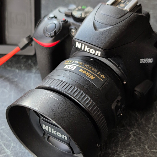 Nikon d3500 2mp digital - nikon,
