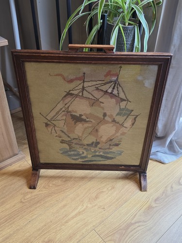 Vintage wooden firescreen with - wooden,