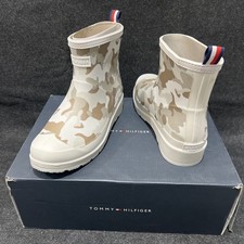 Tommy Hilfiger Women's Breezi2