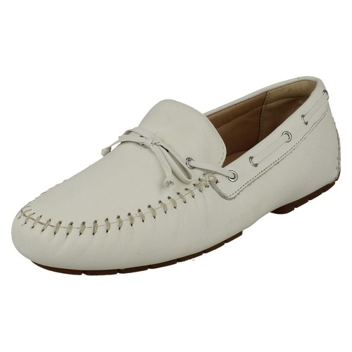 Clarks cream leather mocc - clarks, c