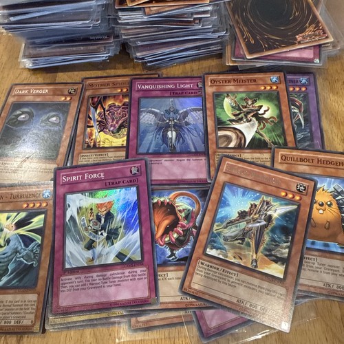 Different yugioh cards bulk - 50,