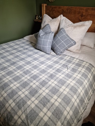 White company london 100 - white, 100%