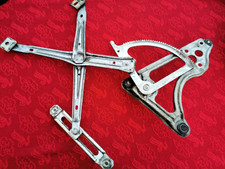 Mercedes Benz W126 560 SEL front left door window regulator