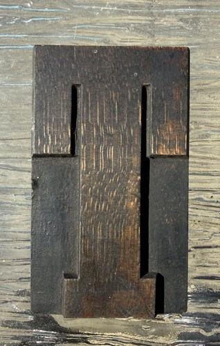 Letter vintage printers - t,