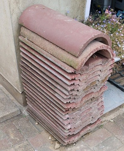 Redland roof tiles pieces - roof,
