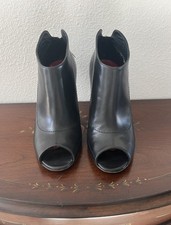 carolina herrera women black