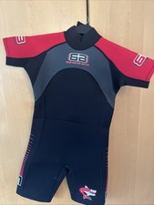 Child’s Wetsuit Banana Bite Size 5 Red And Black   New Without Tags