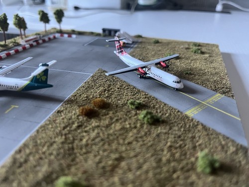 400 bespoke diorama - 1:400,