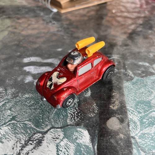 Matchbox superfast flying bug - matchbox,