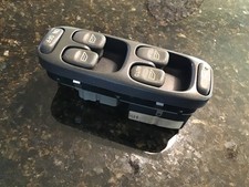 VOLVO V70 S70 P80 GENUINE DRIVERS ELECTRIC WINDOW SWITCH 8638453 FOR RHD CARS