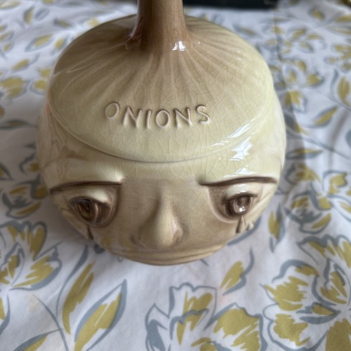 Vintage sylvac onions - vintage, lidded
