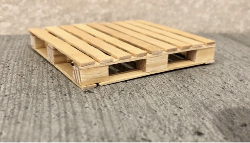 Scale pallet way - 1/18,