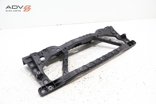 Land rover defender - 20-23,