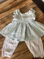 French Connection 2 Piece Set 6-9 Months Pale Green Excellent Condition Girls