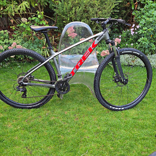 Trek marlin 29in mountain - trek,
