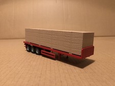 1:50 Scale Model Lorry Timber Load