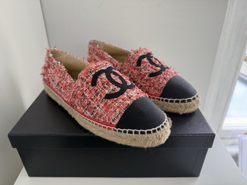 Authentic chanel g29762 red - g29762,
