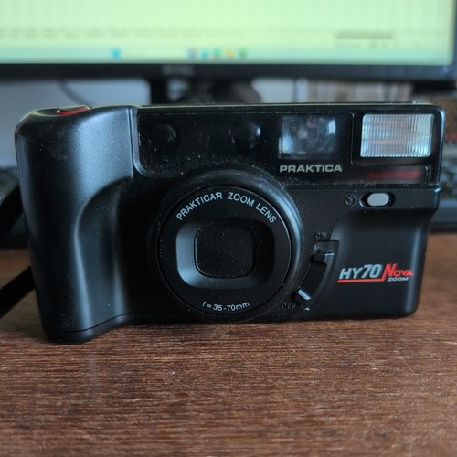 Praktica hy70 nova 35mm - nova, zoom