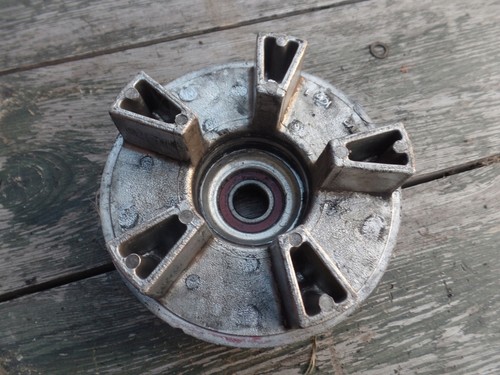 Honda cbr 600 wheel hub - cbr,