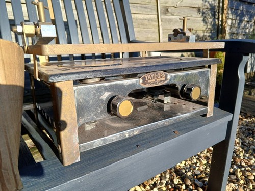 Taylors parafin cooker with - cooker,
