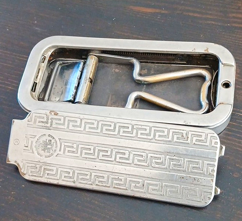 Rolls razor 578 safety - no.,