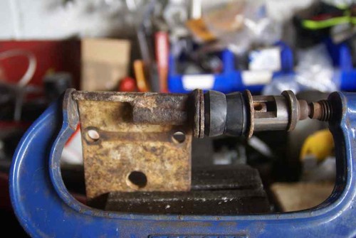 Land rover series shock - series,