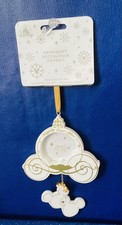 DISNEY STORE 2D WEDDING PHOTO