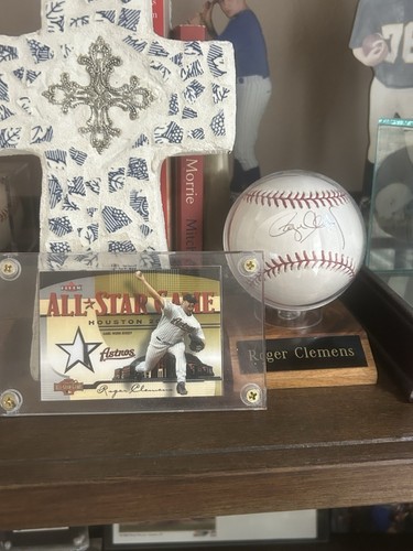 Roger clemens autographed - roger,