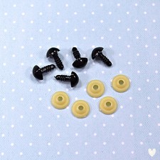 13mm Black Triangular Safety