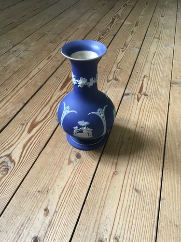 Wedgwood jasperware - jasperware, 8.5”