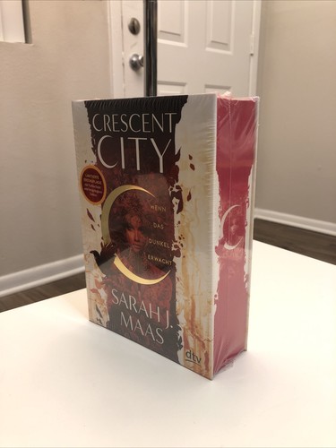 Crescent city house - crescent,