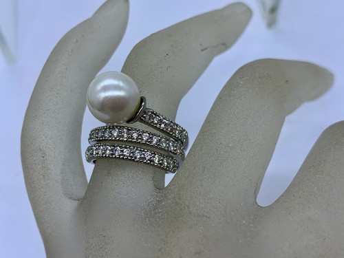 Silver plated diamante - silver,