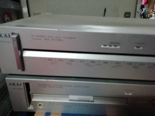 Akai k110 tuner in good - k110, l