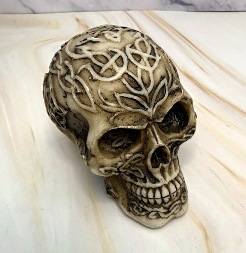 Celtic knot skull resin - skull,