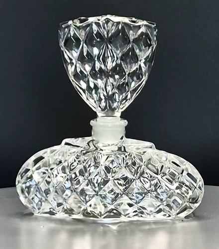 Vintage diamond cut crystal - diamond,