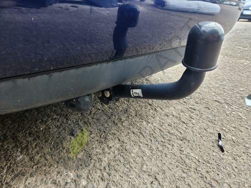 Audi mk1 d2 towbar - a8, fl