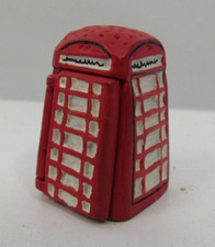 MW Metal Thimble Red British Phone Box - Hinged Door H2.5cm